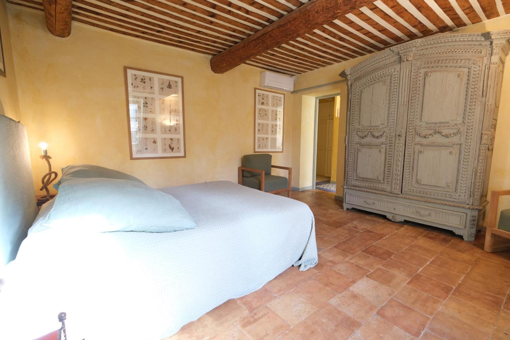 Typical Provencal Farm House Close To L'Isle Sur La Sorgue - 12 Persons Cavaillon Εξωτερικό φωτογραφία